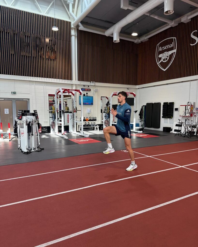 Injured Arsenal star shares training pictures as he closes in on comeback