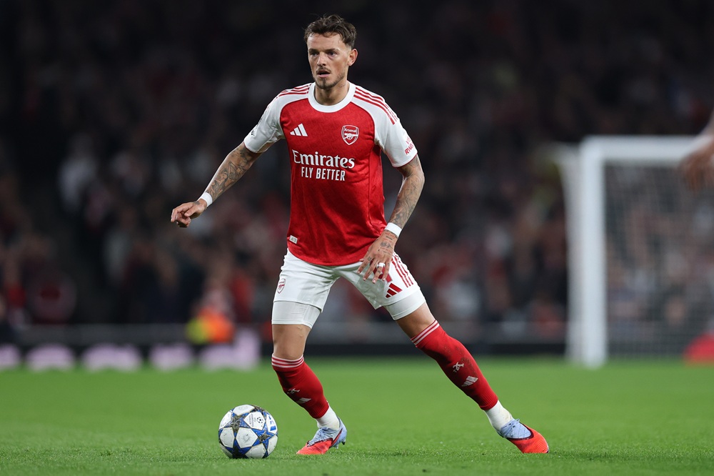 LONDON, ENGLAND: Ben White of Arsenal during the UEFA Champions League 2025/26 League Phase MD2 match between Arsenal FC and Olympiacos FC at Arsenal Stadium on October 01, 2025. (Photo by Michael Steele/Getty Images)