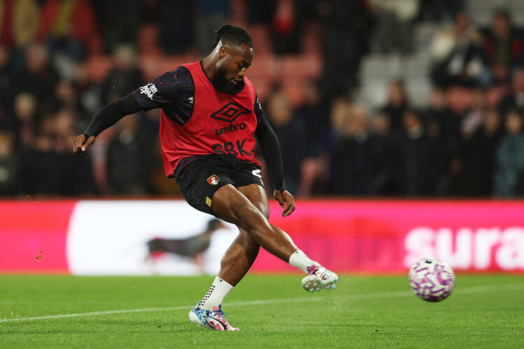 BOURNEMOUTH, ENGLAND: Antoine Semenyo of AFC Bournemouth warms up prior to the Premier League match between Bournemouth and Fulham at Vitality Stad...