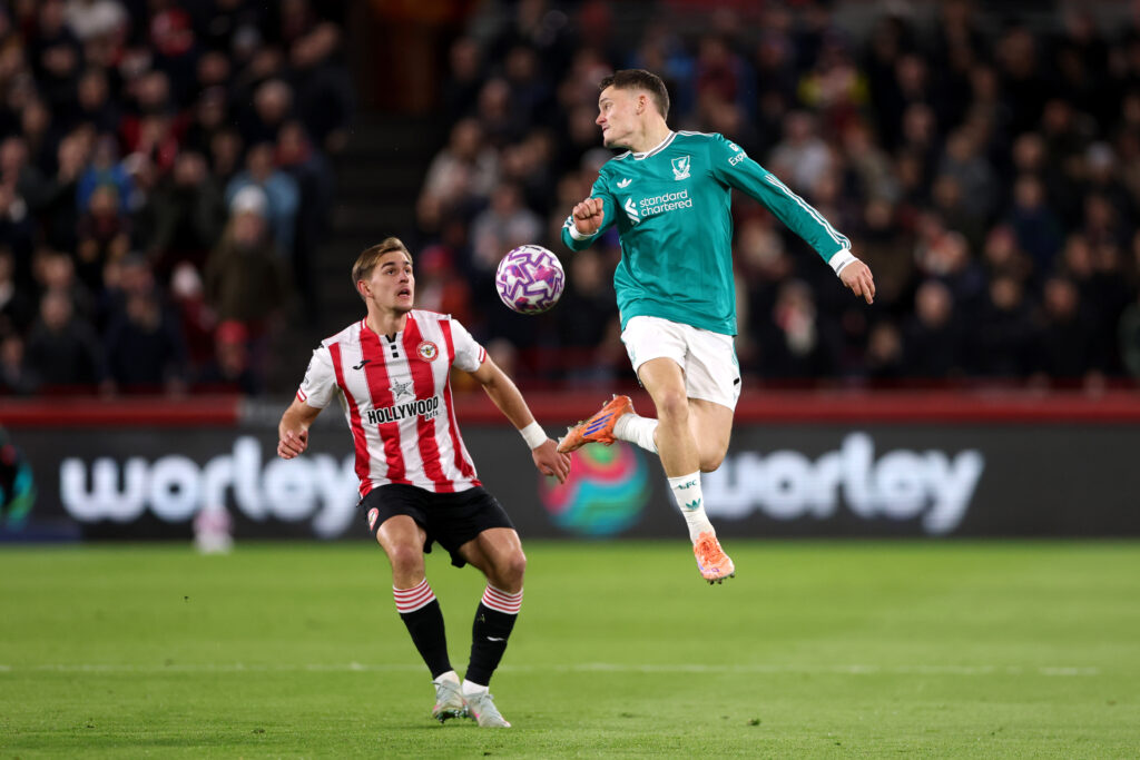 Are pundits creating a new “bottle” narrative for Arsenal? 7 BRENTFORD, ENGLAND - OCTOBER 25: Florian Wirtz of Liverpool controls the ball ahead of Yehor Yarmoliuk of Brentford during the Premier League match between Brentford and Liverpool at Gtech Community Stadium on October 25, 2025 in Brentford, England. (Photo by Alex Pantling/Getty Images)