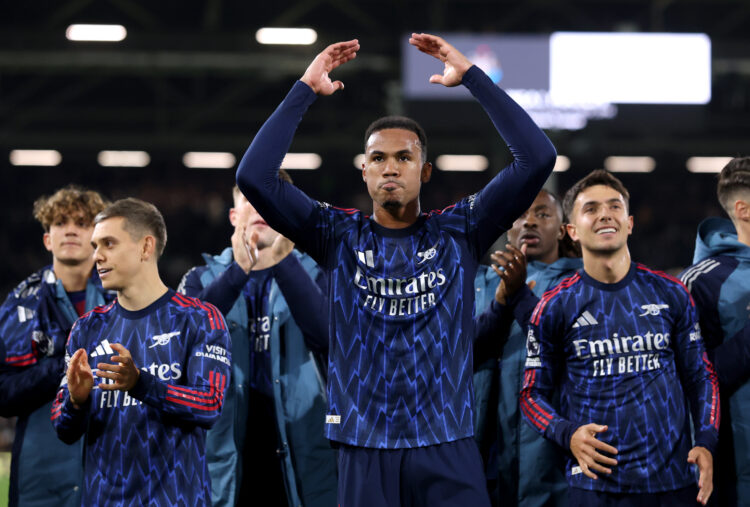 LONDON, ENGLAND - OCTOBER 18: Gabriel of Arsenal celebrates victory with teammates as he acknowledges the fans after the Premier League match betwe...