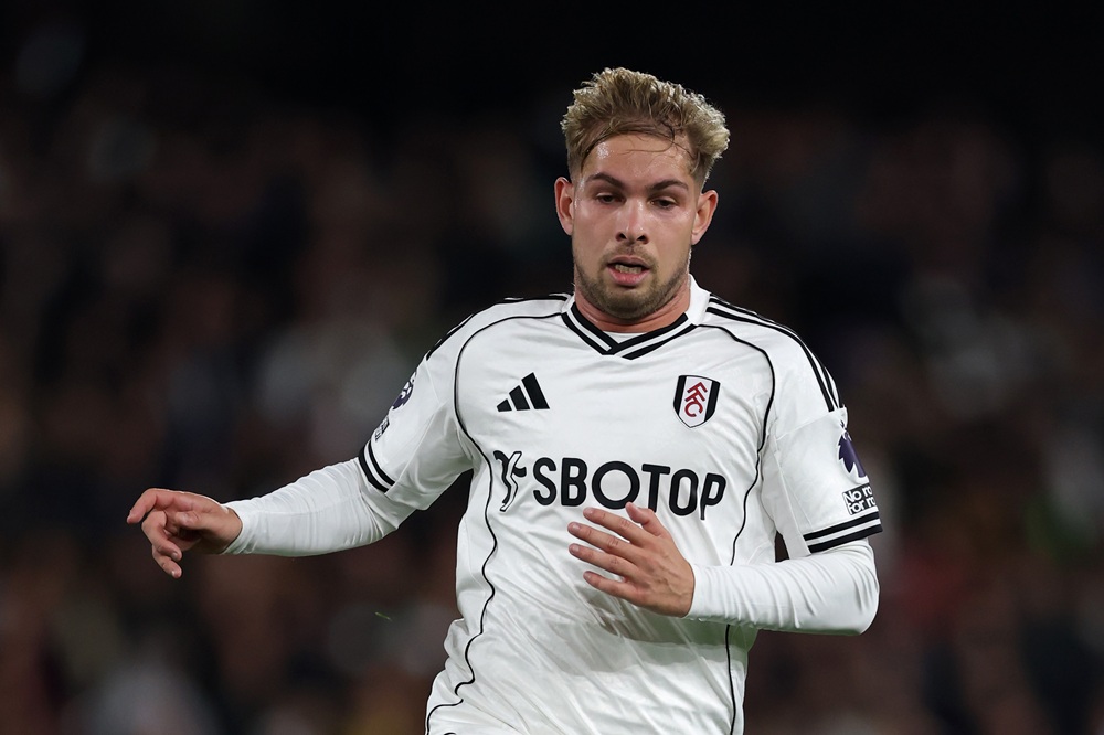 Former Gunner suffers another injury 3 LONDON, ENGLAND: Emile Smith Rowe of Fulham during the Premier League match between Fulham and Arsenal at Craven Cottage on October 18, 2025. (Photo by Justin Setterfield/Getty Images)