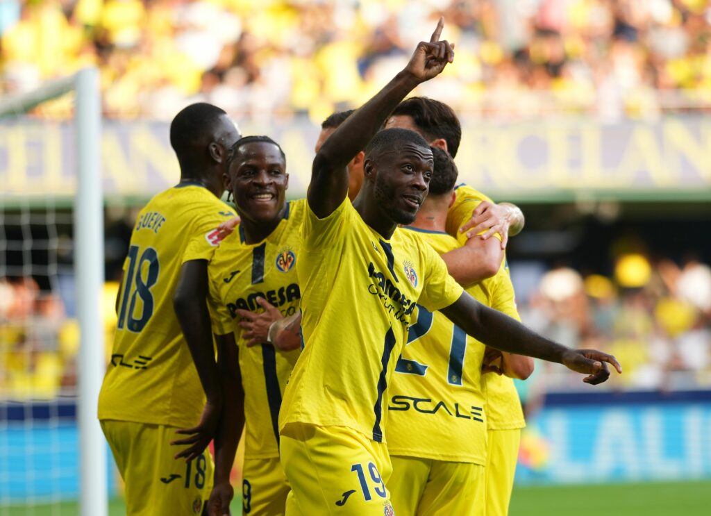 VILLARREAL, SPAIN - AUGUST 24: Nicolas Pépé of Villareal celebrates scoring his team's first goal during the LaLiga EA Sports match between Villarreal CF and Girona FC at Estadio de la Ceramica on August 24, 2025 in Villarreal, Spain. (Photo by Alex Caparros/Getty Images)