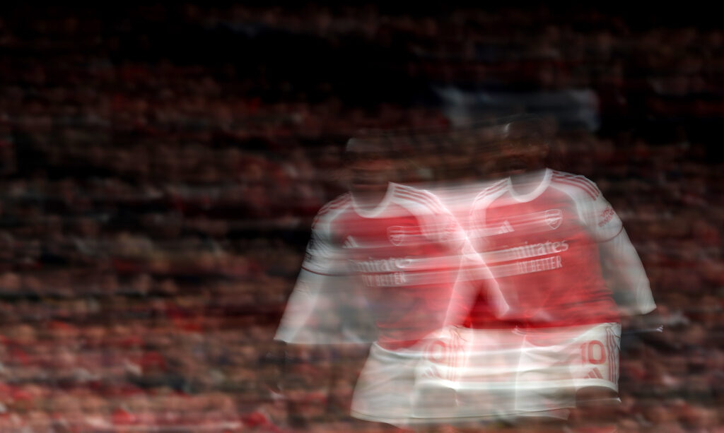 Ebere Eze runs the North London Derby 2 LONDON, ENGLAND - NOVEMBER 23: Eberechi Eze of Arsenal during the Premier League match between Arsenal and Tottenham Hotspur at Emirates Stadium on November 23, 2025 in London, England. (Photo by Julian Finney/Getty Images)