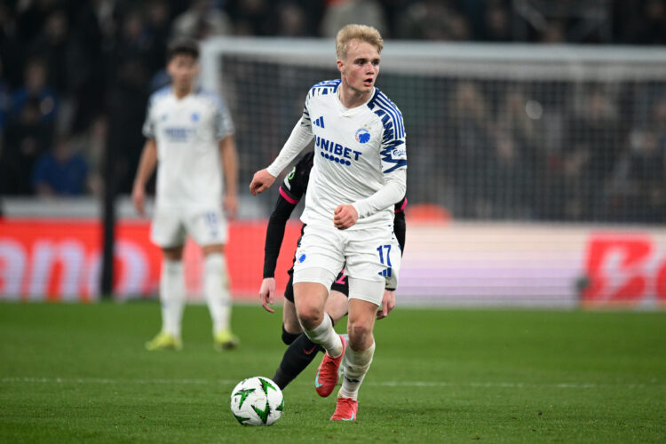 COPENHAGEN, DENMARK - MARCH 06: Victor Froholdt of F.C. Copenhagen running with the ball during the UEFA Conference League 2024/25 Round of 16 Firs...