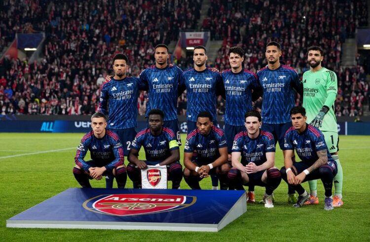 PRAGUE, CZECH REPUBLIC: Players of Arsenal pose for a team photograph prior to the UEFA Champions League 2025/26 League Phase MD4 match between SK ...