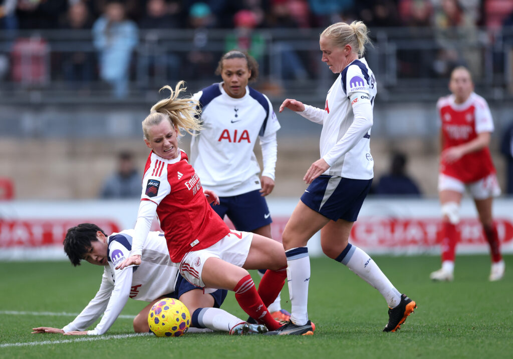 Arsenal suffer familiar problems against Tottenham 3 LONDON, ENGLAND - NOVEMBER 16: Stina Blackstenius of Arsenal is challenged by Toko Koga of Tottenham Hotspur during the Barclays Women's Super League match between Tottenham Hotspur and Arsenal at BetWright Stadium on November 16, 2025 in London, England. (Photo by Carl Recine/Getty Images)