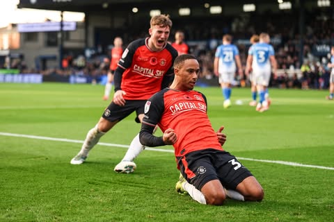 Cohen Bramall with Luton Town (Photo via Bramall on Instagram)