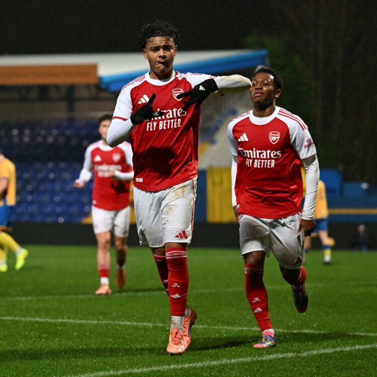 Maalik Hashi celebrates a goal for the Arsenal u18s (Photo via Arsenal Academy on Twitter)