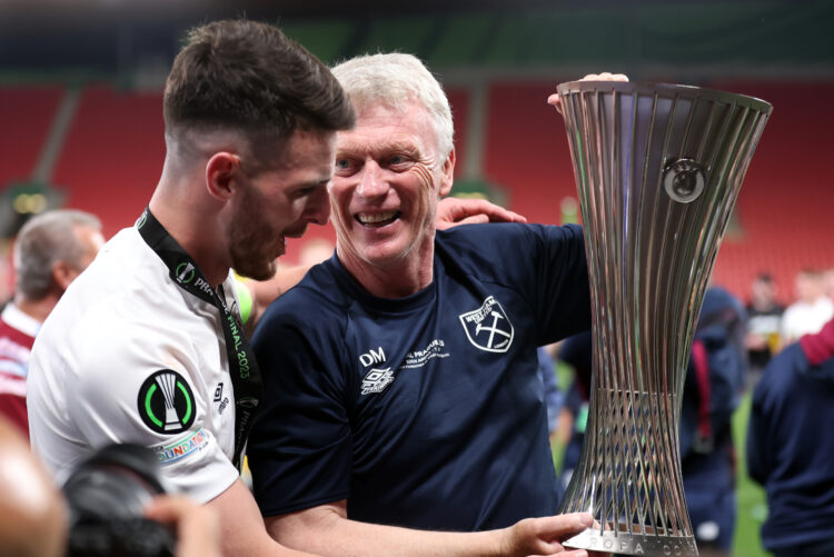 PRAGUE, CZECH REPUBLIC - JUNE 07: Declan Rice and David Moyes, Manager of West Ham United, celebrate with the UEFA Europa Conference League trophy ...
