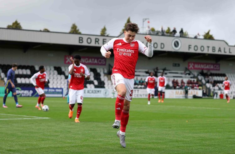 BOREHAMWOOD, ENGLAND - OCTOBER 21: Harrison Dudziak of Arsenal celebrates scoring his sides first goal during the UEFA Youth League 2025/26 between...
