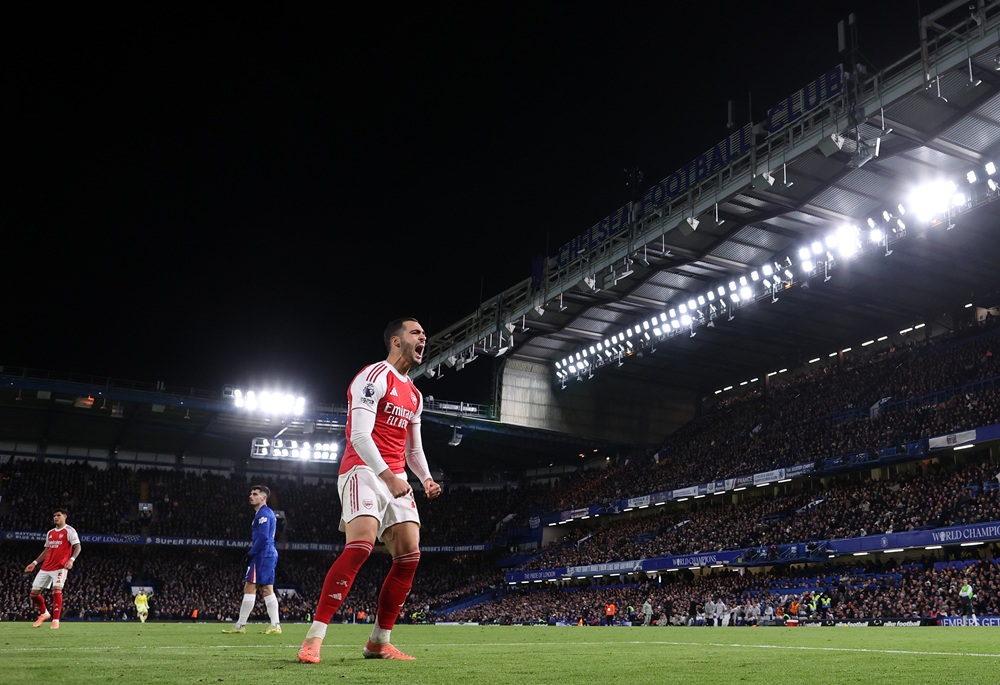 BBC pundit says Arsenal still the 'team to beat' in title race 3 LONDON, ENGLAND: Mikel Merino of Arsenal celebrates scoring his team's first goal during the Premier League match between Chelsea and Arsenal at Stamford Bridge on November 30, 2025. (Photo by Ryan Pierse/Getty Images)