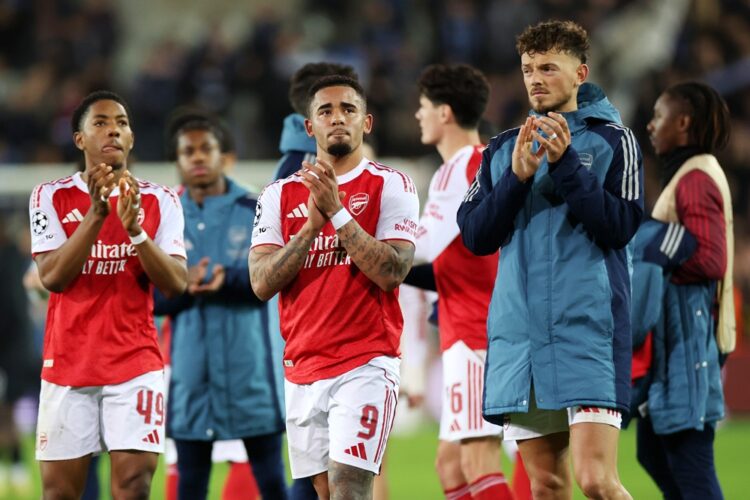 BRUGES, BELGIUM: Gabriel Jesus and Ben White of Arsenal applaud the fans after the UEFA Champions League 2025/26 League Phase MD6 match between Clu...