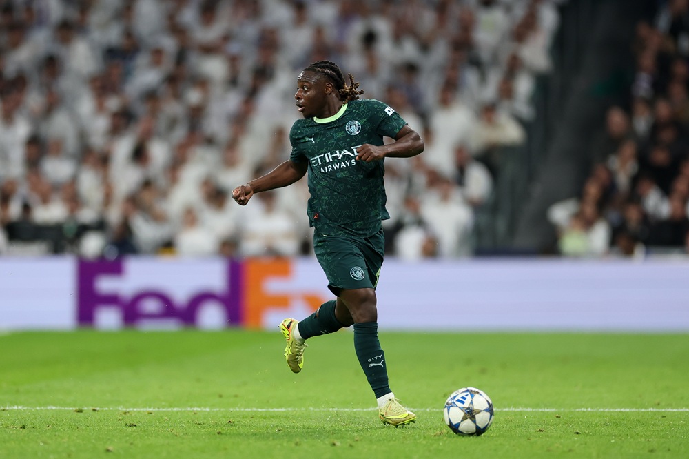 Manchester City starter ruled out until 2026 3 MADRID, SPAIN: Jeremy Doku of Manchester City in action during the UEFA Champions League 2025/26 League Phase MD6 match between Real Madrid C.F. and Manchester City at Estadio Santiago Bernabeu on December 10, 2025. (Photo by Florencia Tan Jun/Getty Images)