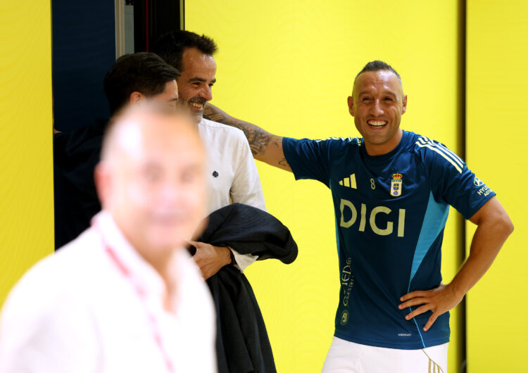 VILLARREAL, SPAIN - AUGUST 15: Santi Cazorla of Real Oviedo reacts in the tunnel area prior to the LaLiga EA Sports match between Villarreal CF and...