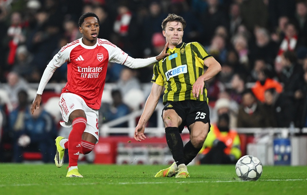 "Amazing": Gyokeres enjoys 2 Arsenal debuts 3 Brando Bailey-Joseph of Arsenal looks on as Aleksandr Shirobokov of FC Kairat Almaty passes the ball during the UEFA Champions League 2025/26 League Phase MD8 match between Arsenal FC and FC Kairat Almaty at Arsenal Stadium on January 28, 2026 in London, England. (Photo by Mike Hewitt/Getty Images)