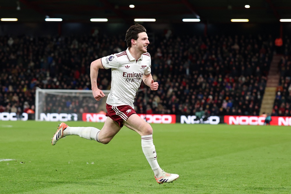 Arsenal fans debut catchy new chant at Bournemouth game 1 Declan Rice of Arsenal celebrates scoring his team's second goal during the Premier League match between Bournemouth and Arsenal at Vitality Stadiu...