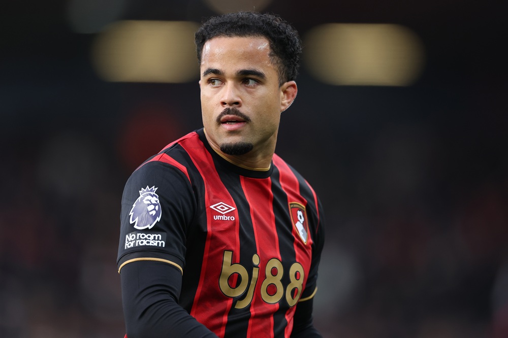 26yo set for knee surgery after injury vs Arsenal 4 Justin Kluivert of AFC Bournemouth during the Premier League match between Bournemouth and Burnley at Vitality Stadium on December 20, 2025 in Bournemouth, England. (Photo by Michael Steele/Getty Images)