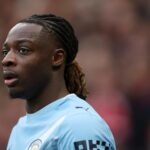 MANCHESTER, ENGLAND - JANUARY 17: Jeremy Doku of Manchester City in action during the Premier League match between Manchester United and Manchester City at Old Trafford on January 17, 2026 in Manchester, England. (Photo by Michael Regan/Getty Images)