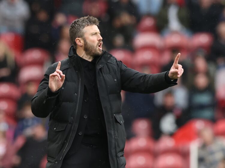 Michael Carrick manager of Middlesbrough gives instructions during the Sky Bet Championship match between Middlesbrough FC and Oxford United FC at ...