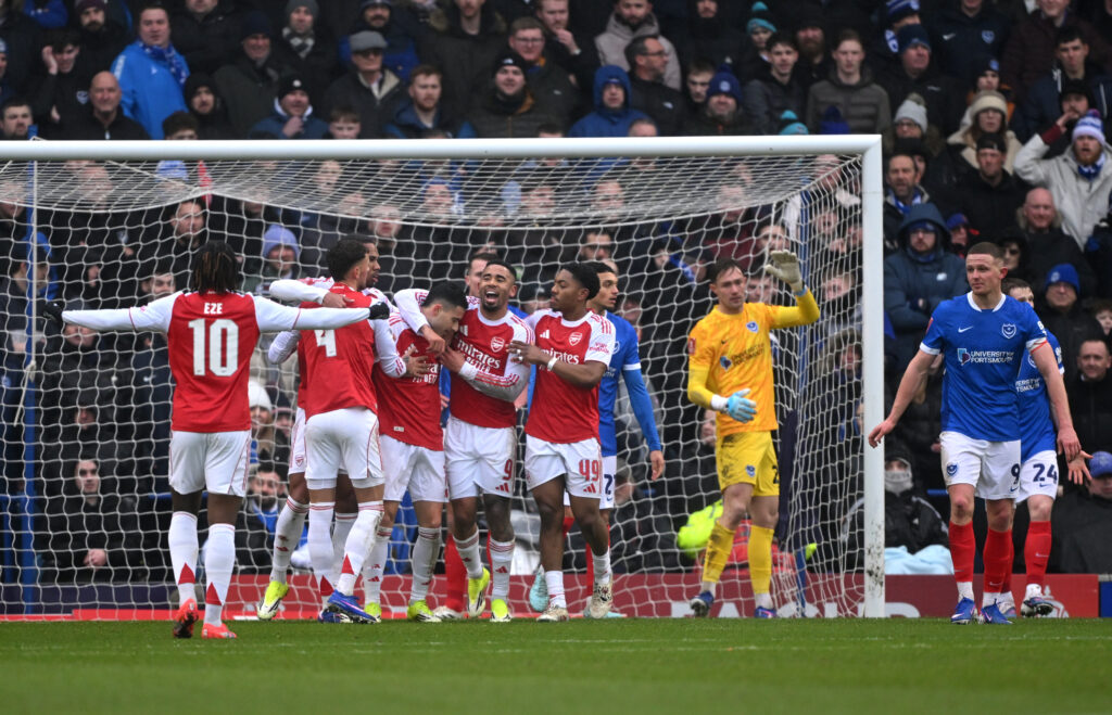 PORTSMOUTH, ENGLAND - JANUARY 11: Gabriel Martinelli of Arsenal celebrates with his teammates after scoring his team's second goal during the Emirates FA Cup Third Round match between Portsmouth and Arsenal at Fratton Park on January 11, 2026 in Portsmouth, England. (Photo by Mike Hewitt/Getty Images)