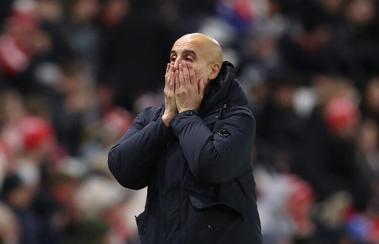 SUNDERLAND, ENGLAND - JANUARY 01: Pep Guardiola, Manager of Manchester City, reacts during the Premier League match between Sunderland and Manchest...