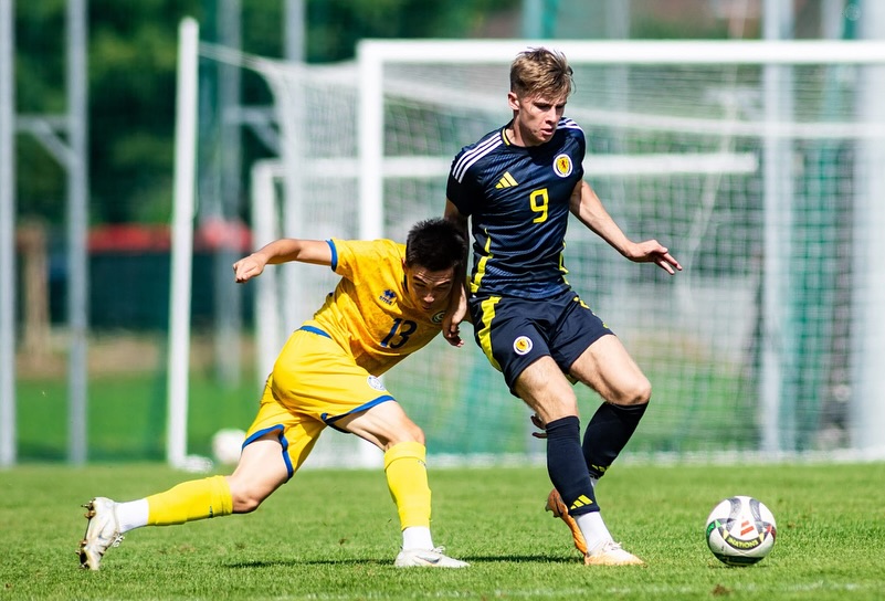 Evan Mooney playing for the Scotland u19s (Photo via Mooney on Instagram)