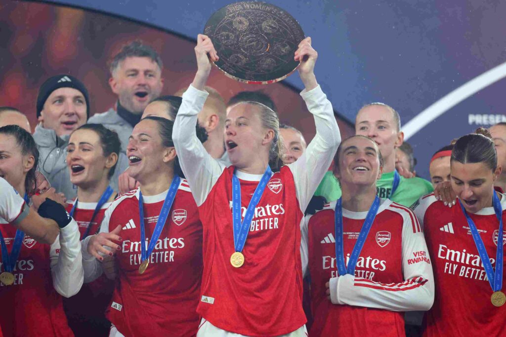 LONDON, ENGLAND - FEBRUARY 01: Beth Mead celebrates following the FIFA Women's Champions Cup 2026 Final match between Arsenal Women FC and SC Corinthians at Arsenal Stadium on February 01, 2026 in London, England. (Photo by Molly Darlington/Getty Images)