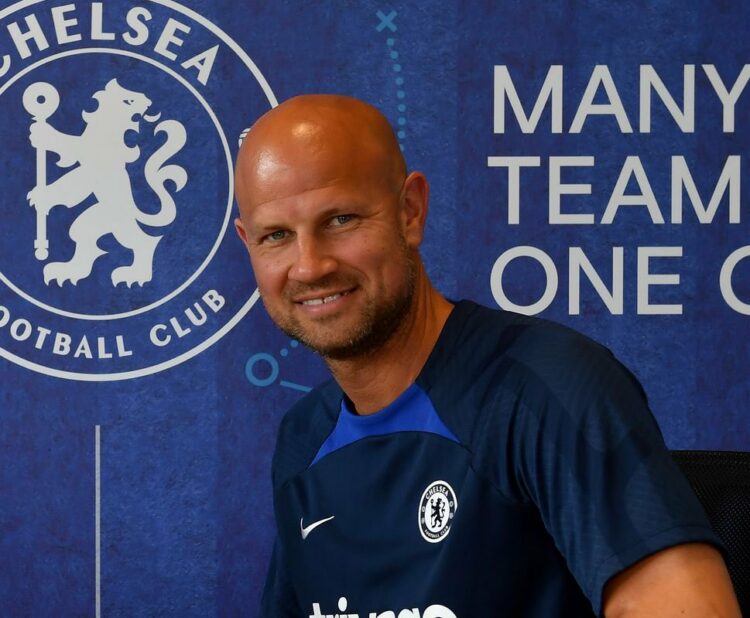 Jim Fraser during his time with Chelsea (Photo via Pete O'Rourke on Twitter)