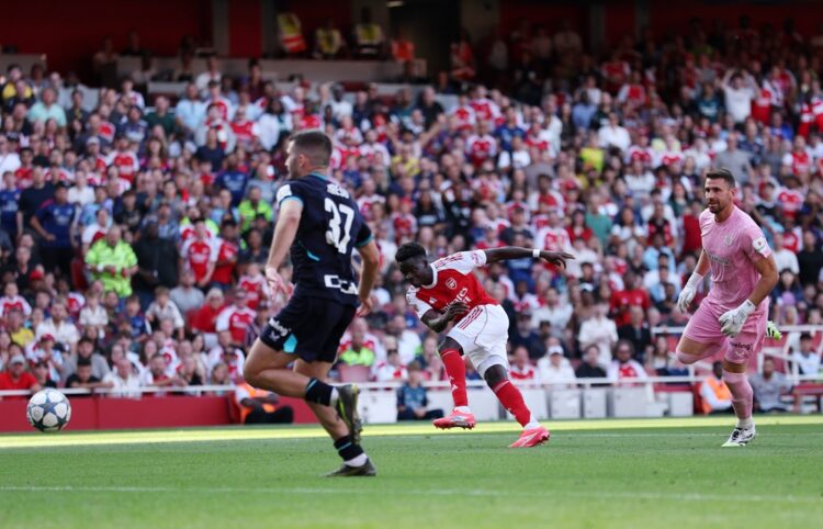 Bukayo Saka of Arsenal scores his team's second goal during the pre-season friendly match between Arsenal and Athletic Club at Emirates Stadium on ...