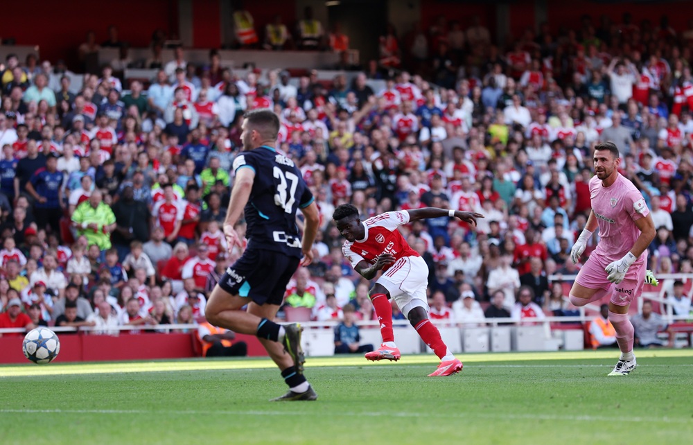 Bukayo Saka of Arsenal scores his team's second goal during the pre-season friendly match between Arsenal and Athletic Club at Emirates Stadium on ...