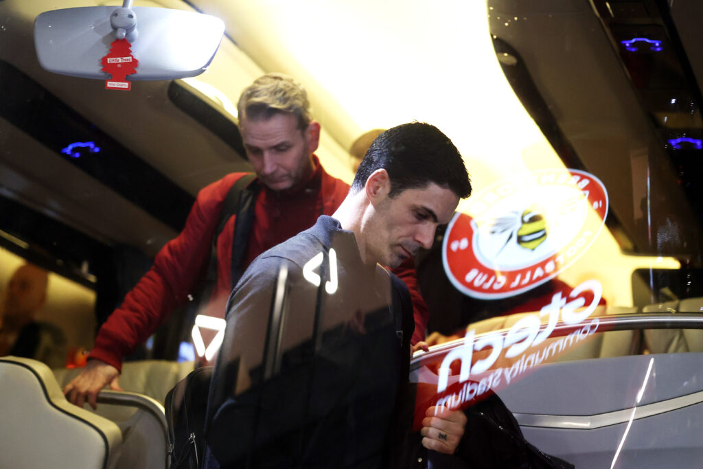 BRENTFORD, ENGLAND - FEBRUARY 12: Mikel Arteta, Manager of Arsenal, arrives at the stadium prior to the Premier League match between Brentford and Arsenal at Gtech Community Stadium on February 12, 2026 in Brentford, England. (Photo by Eddie Keogh/Getty Images)