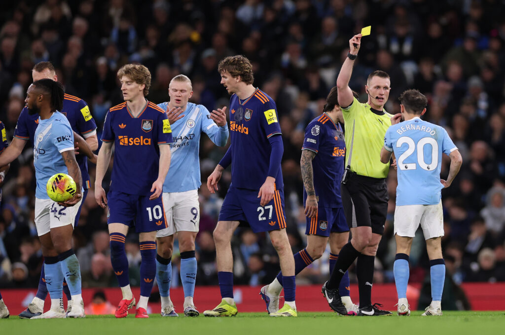 Man City star at risk of being suspended for Arsenal game 2 MANCHESTER, ENGLAND - FEBRUARY 21: Referee Thomas Bramall issues Bernardo Silva with a yellow card during the Premier League match between Manchester City and Newcastle United at Etihad Stadium on February 21, 2026 in Manchester, England. (Photo by Stu Forster/Getty Images)
