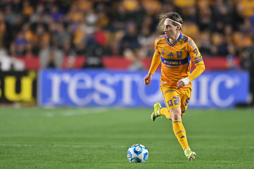Ex-Arsenal youngster finally makes international decision 2 MONTERREY, MEXICO - FEBRUARY 06: Marcelo Flores of Tigres drives the ball during the 5th round match between Tigres UANL and Santos Laguna as part of the Torneo Clausura 2026 Liga MX at Universitario Stadium on February 06, 2026 in Monterrey, Mexico. (Photo by Azael Rodriguez/Getty Images)