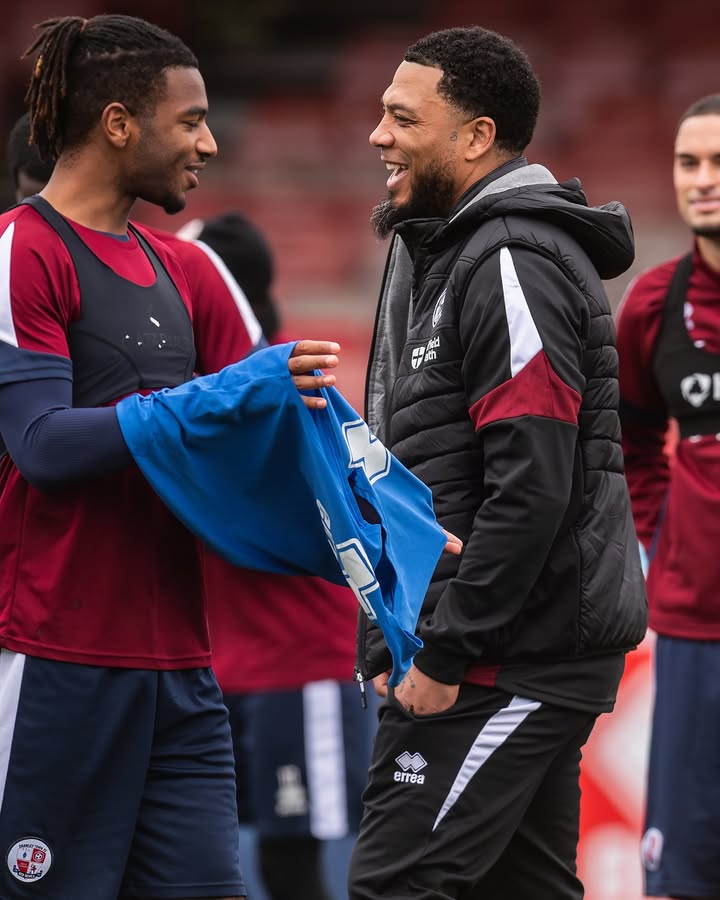 Arsenal youth coach leaves for senior head coach job 3 Colin Kazim-Richards with Crawley Town (Photo via Crawley Town)