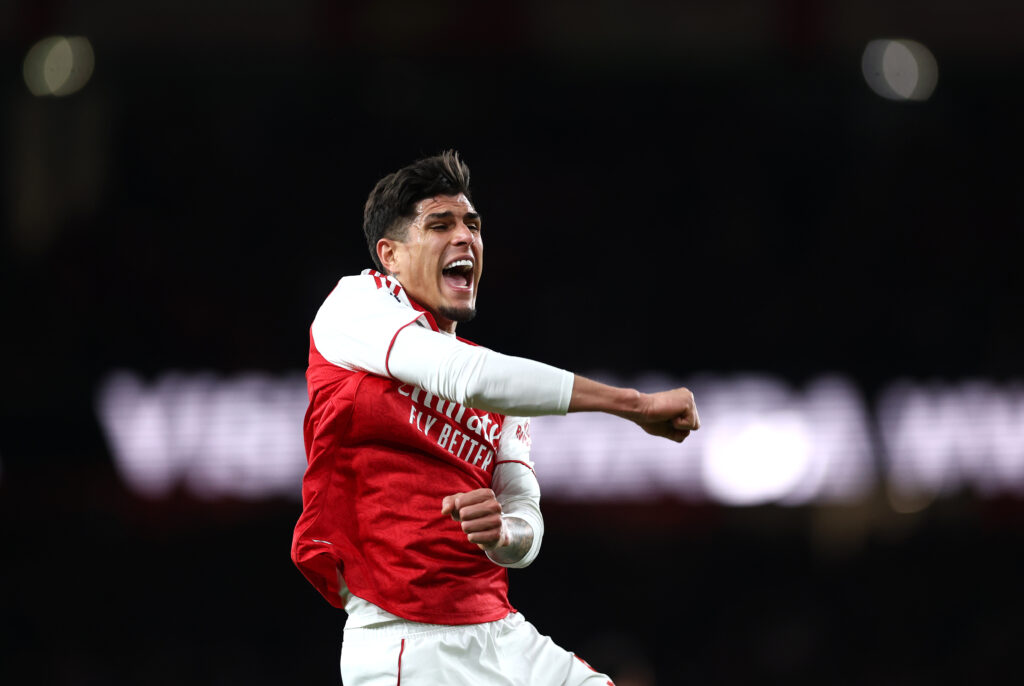 LONDON, ENGLAND - MARCH 14: Piero Hincapie of Arsenal celebrate his sides first goal scored by Viktor Gyokeres (Not Pictured) during the Premier League match between Arsenal and Everton at Emirates Stadium on March 14, 2026 in London, England. (Photo by Alex Pantling/Getty Images)