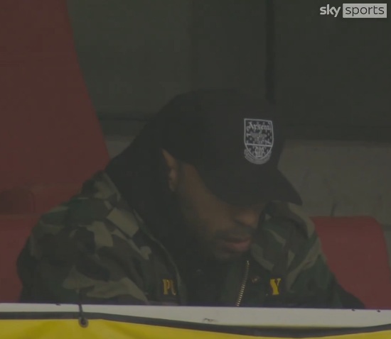 2 former Gunners watched Arsenal-Chelsea from the stands 3 Thierry Henry in attendance at Arsenal-Chelsea (Image via Sky Sports)