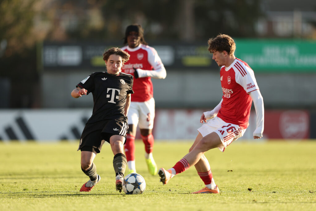 Arsenal 17yo centre forward gets u19 international call-up 2 BOREHAMWOOD, ENGLAND - NOVEMBER 26: Bogdan Olychenko of FC Bayern Munich controls the ball whilst under pressure from Ceadach O’Neill of Arsenal during the UEFA Youth League 2025/26 match between Arsenal FC and FC Bayern München at Meadow Park on November 26, 2025 in Borehamwood, England. (Photo by James Fearn/Getty Images)