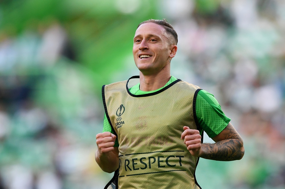 Sporting receive bad news on injury for Arsenal clash 2 Nuno Santos of Sporting CP warms up prior to g the UEFA Europa League Quarterfinal Second Leg match between Sporting CP and Juventus at Estadio Jose Alvalade on April 20, 2023 in Lisbon, Portugal. (Photo by Octavio Passos/Getty Images)