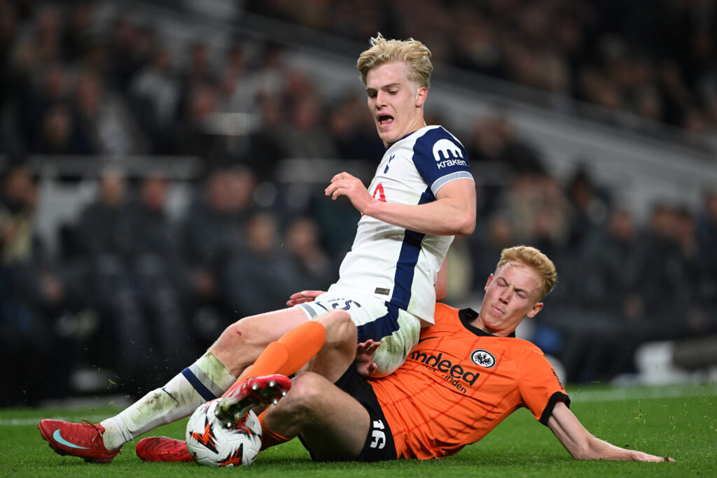 LONDON, ENGLAND - APRIL 10: Lucas Bergvall of Tottenham Hotspur is tackled by Hugo Larsson of Eintracht Frankfurt during the UEFA Europa League 2024/25 Quarter Final First Leg match between Tottenham Hotspur and Eintracht Frankfurt at Tottenham Hotspur Stadium on April 10, 2025 in London, England. (Photo by Shaun Botterill/Getty Images)