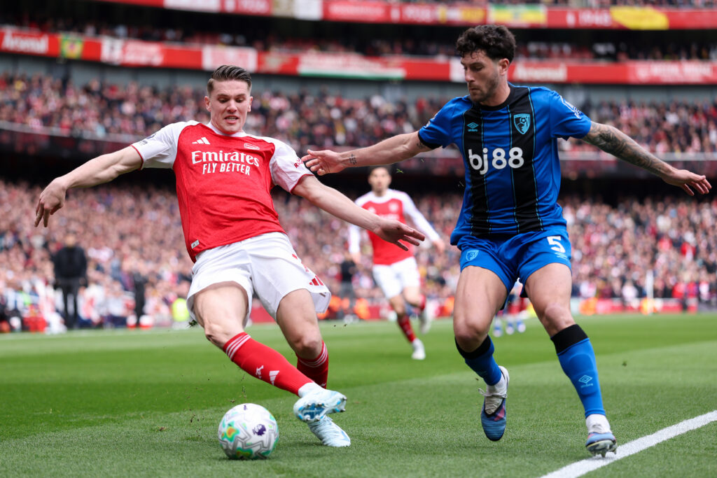 LONDON, ENGLAND - APRIL 11: Viktor Gyoekeres of Arsenal is challenged by Marcos Senesi of AFC Bournemouth during the Premier League match between Arsenal and Bournemouth at Emirates Stadium on April 11, 2026 in London, England. (Photo by Justin Setterfield/Getty Images)