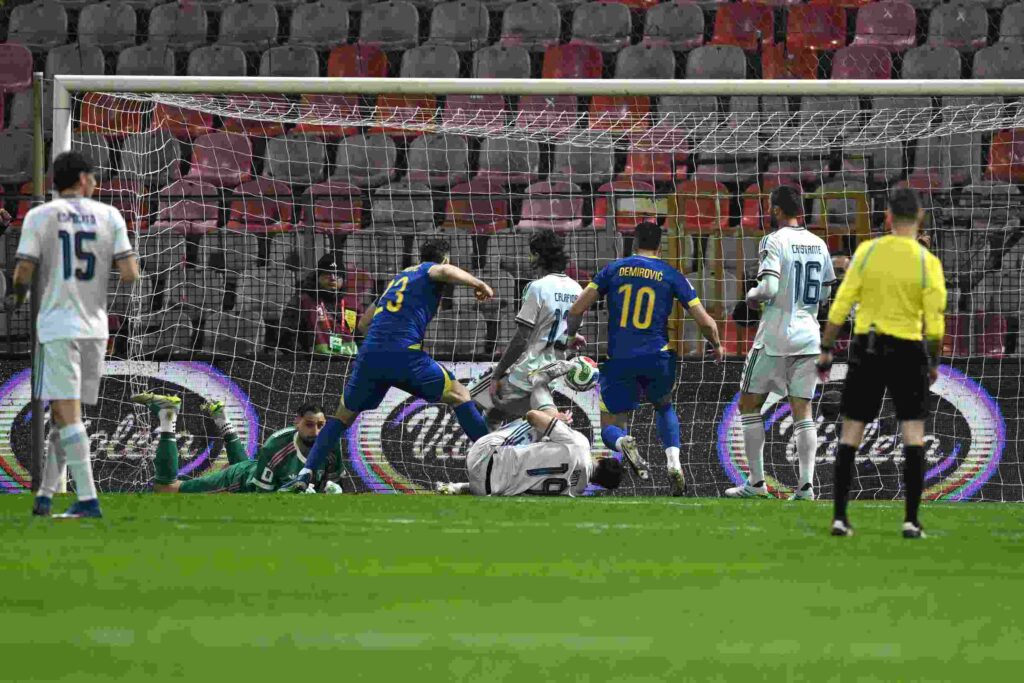 ZENICA, BOSNIA AND HERZEGOVINA - MARCH 31: Haris Tabakovic of Bosnia & Herzegovina scores his team's equalizing goal during the FIFA World Cup 2026 European Qualifiers KO play-offs match between Bosnia & Herzegovina and Italy at Stadion Bilino Polje on March 31, 2026 in Zenica, Bosnia and Herzegovina. (Photo by Getty Images/Getty Images)