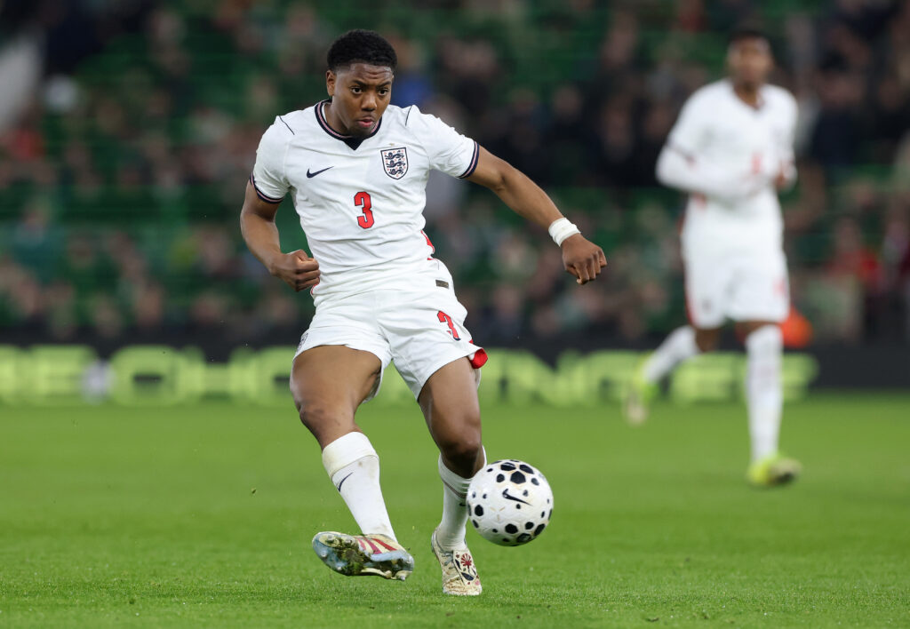 NORWICH, ENGLAND - MARCH 31: Myles Lewis-Skelly of England passes the ball during the UEFA U21 EURO 2027 Qualifier between England and Moldova at Carrow Road on March 31, 2026 in Norwich, England. (Photo by David Rogers/Getty Images)