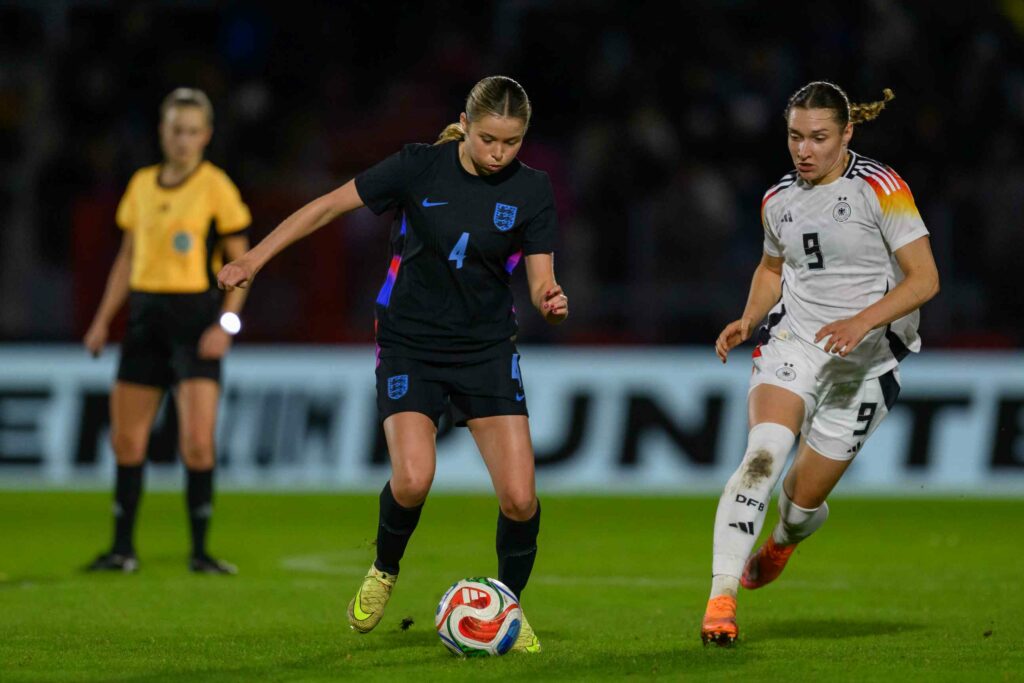 Will Arsenal women's loan players be Gunners next season? 5 FULDA, GERMANY - OCTOBER 23: Laila Harbert of England U23 challenges Sophie Weidauer of Germany U23 during the Women's U23 international match between Germany and England at SportPark Johannisau on October 23, 2025 in Fulda, Germany. (Photo by Christian Kaspar-Bartke/Getty Images)