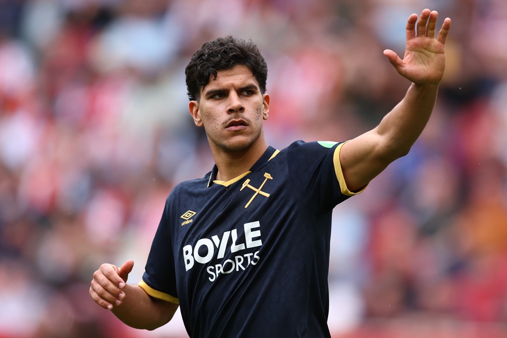 Mateus Fernandes of West Ham reacts during the Premier League match between Brentford and West Ham United at Gtech Community Stadium on May 02, 2026 in Brentford, England. (Photo by Clive Rose/Getty Images)