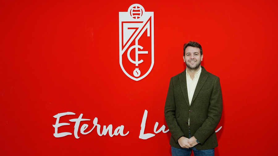 Javier Alonso with Granada (Photo via GrandaCF.es)