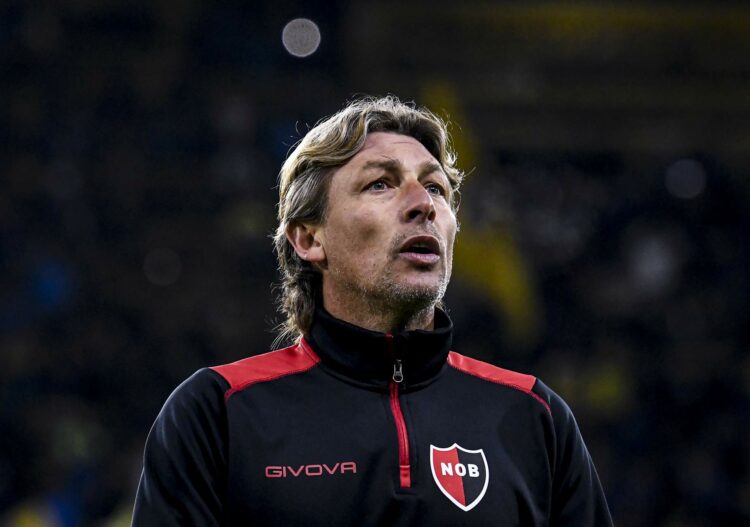 JULY 24: Gabriel Heinze coach of Newells Old Boys looks on prior a Liga Profesional 2023 match between Boca Juniors and Newell's Old Boys at Estadi...