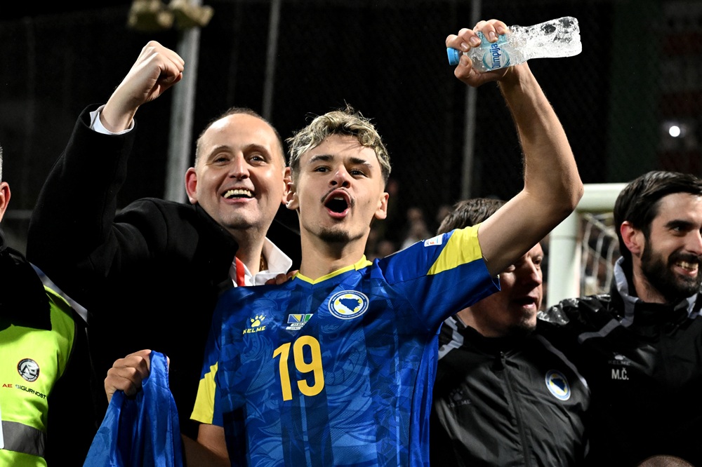 Kerim Alajbegovic of Bosnia & Herzegovina celebrates the victory after the FIFA World Cup 2026 European Qualifiers KO play-offs match between Bosnia & Herzegovina and Italy at Stadion Bilino Polje on March 31, 2026 in Zenica, Bosnia and Herzegovina. (Photo by Getty Images/Getty Images)