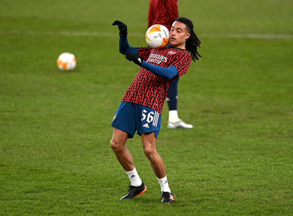 Miguel Azeez of Arsenal warms up ahead of the UEFA Europa League Group B stage match between Dundalk FC and Arsenal FC at Aviva Stadium on December 10, 2020 in Dublin, Ireland