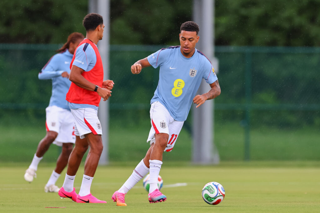 Arsenal make £100m Villa man number 1 target 3 Morgan Rogers #17 of England warms up before a England takes on Sporting KC in a scrimmage at Swope Park Villiage